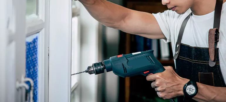 Residential Exterior Window Finishing in Midway, FL