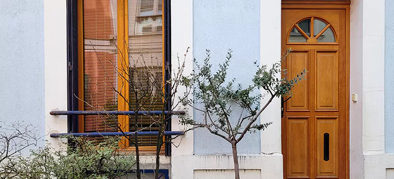 Residential Garage Doors Near Me in Midway, FL