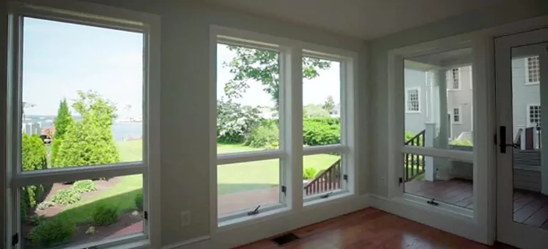 Double-hung Window Repair in Midway, FL